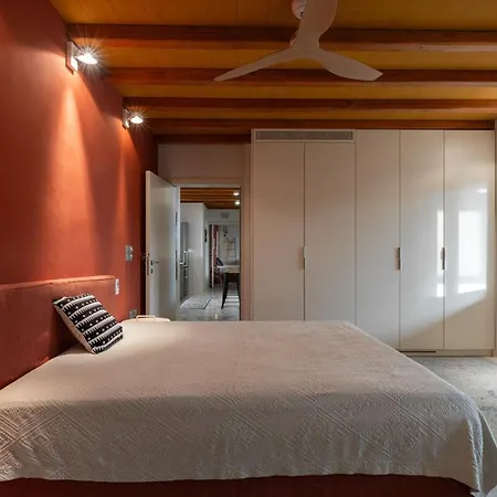 Aristea Villa *