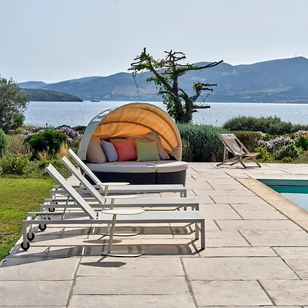 Вилла Luxury Aristea On The Sea