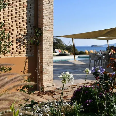 Aristea Villa