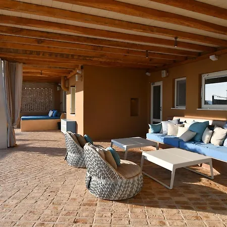 Вилла Luxury Aristea On The Sea