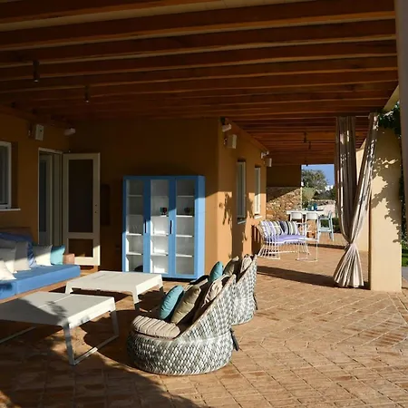 Aristea Villa *