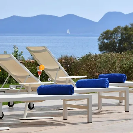 Вилла Luxury Aristea On The Sea