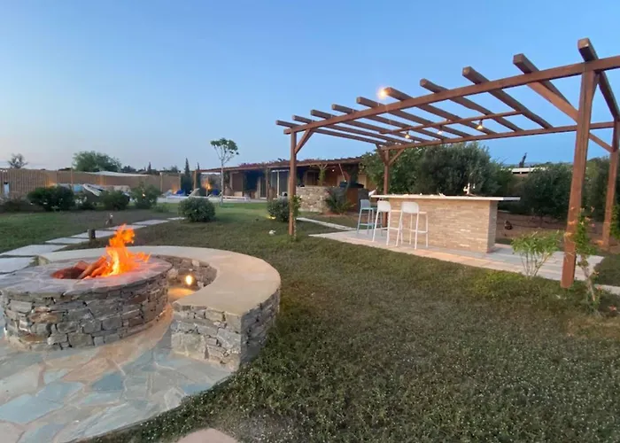 Luxury Aristea On The Sea Villa Alikí